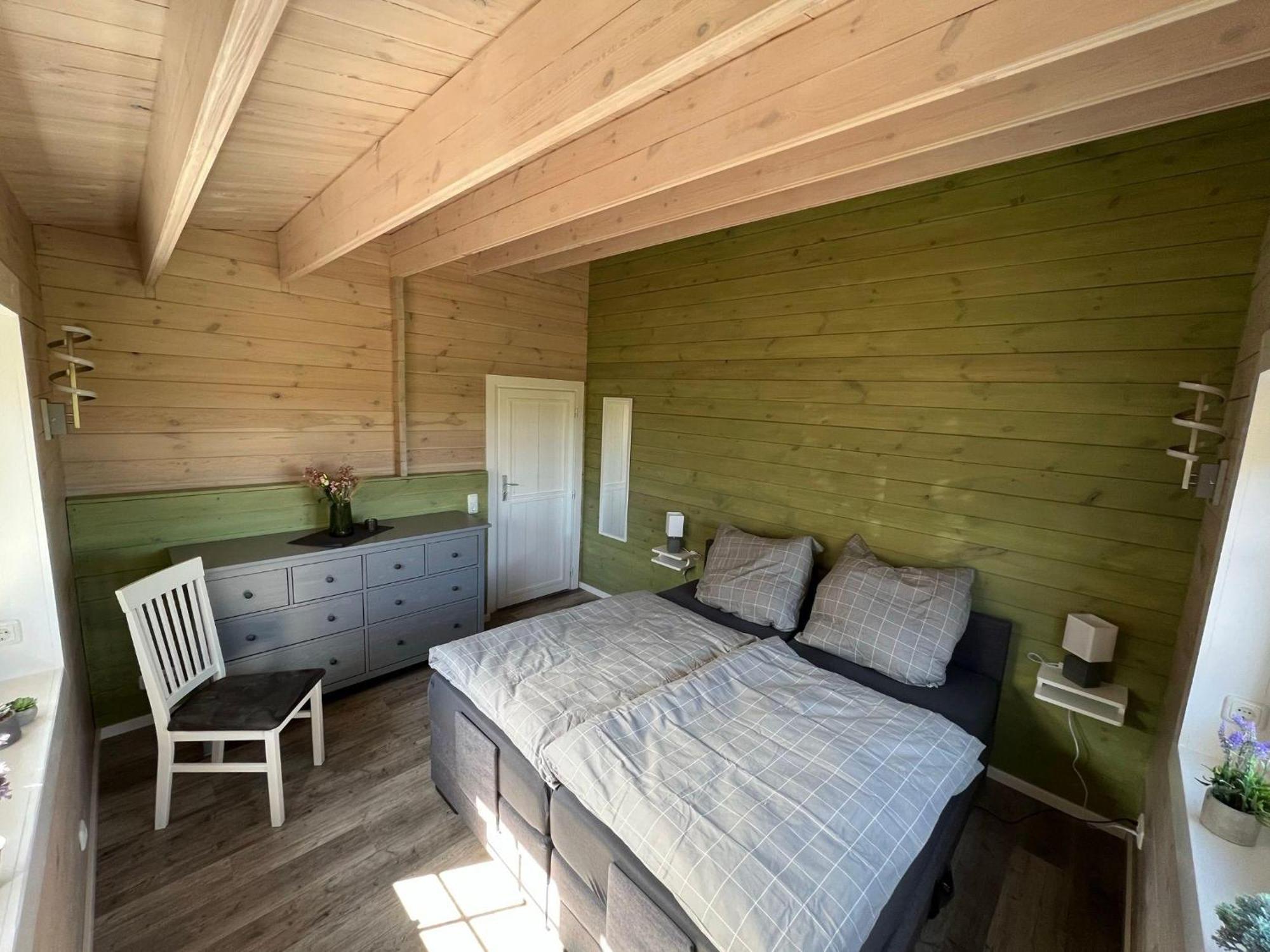 Idyllisches Blockbohlenhaus Mit Eigenem Garten Und Sauna Zum Wohlfühlen Ferienhaus