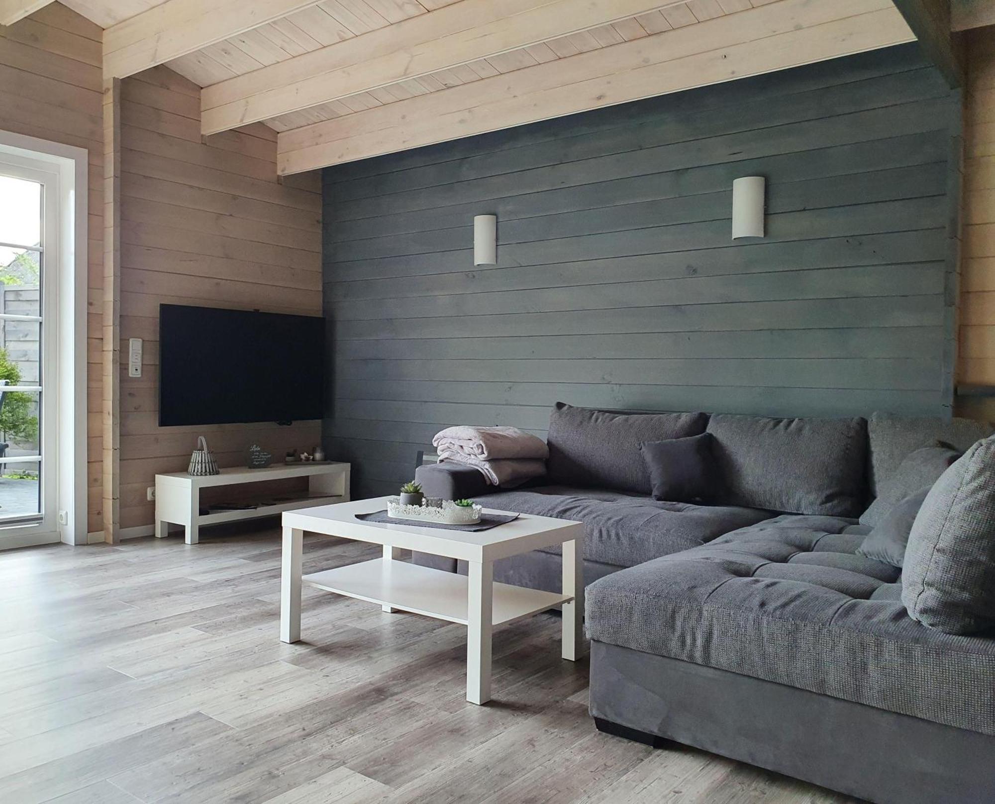 Idyllisches Blockbohlenhaus Mit Eigenem Garten Und Sauna Zum Wohlfühlen *